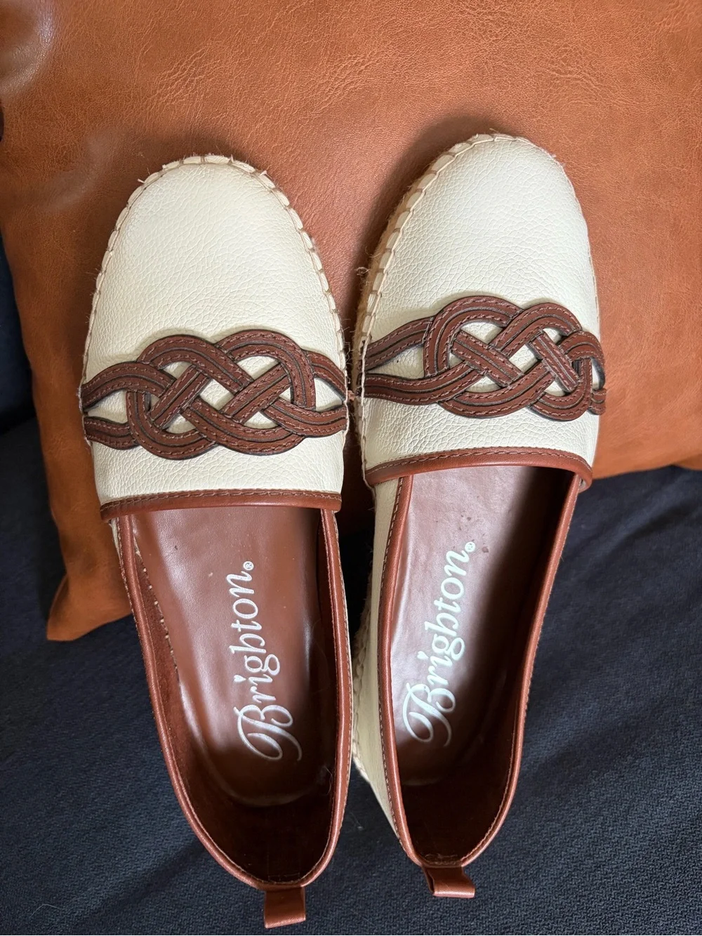 Evita Classic slip-on espadrille